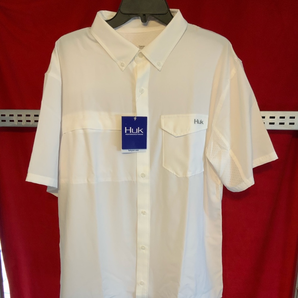 Huk Mens Button Down Vented Shirt